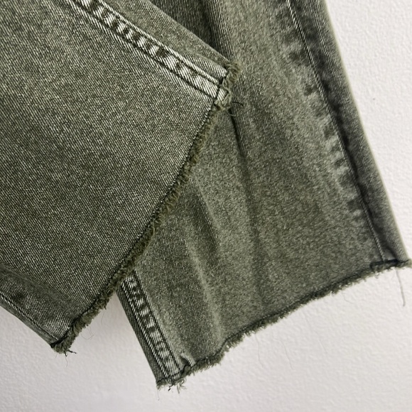 Cleo + Wolf high rise ankle straight jeans Olive green 30” x 27” - Picture 5 of 9